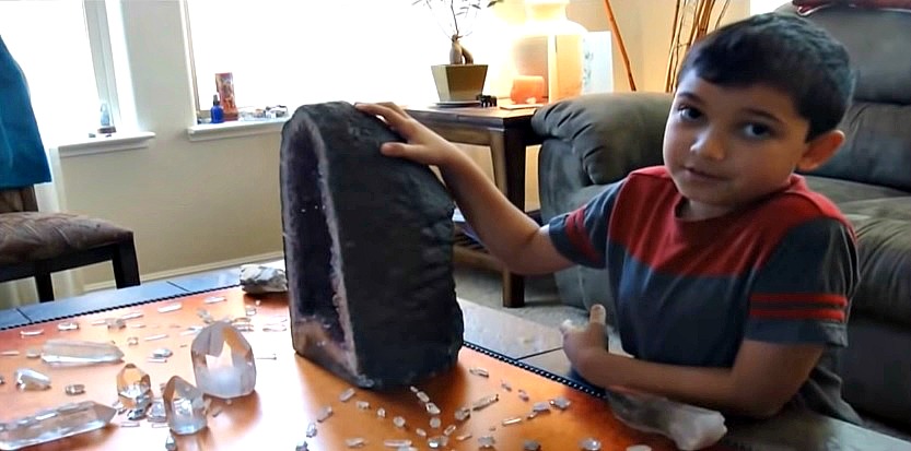 This 8 Year Old Prodigy Explains How He Uses Crystals To Transmute Dark ...